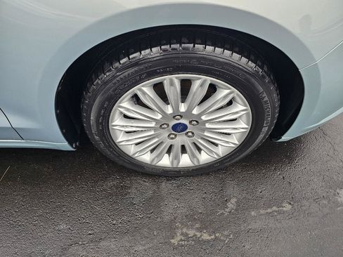 Used 2013 Ford Fusion Energi Titanium w/ Driver Assist Pkg FWD image 14