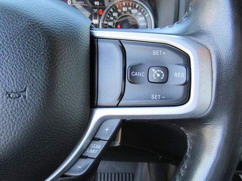 Used 2022 RAM 1500 Big Horn AWD/4WD image 24
