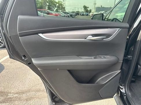 Used 2023 Cadillac XT5 Luxury AWD/4WD image 19