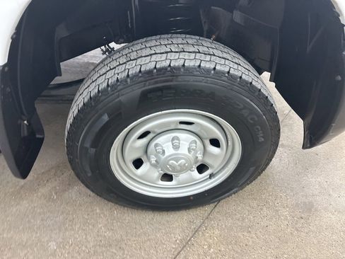 Used 2018 RAM 2500 Tradesman w/ Popular Equipment Group image 15