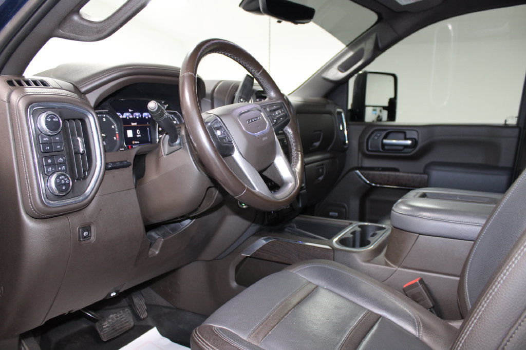 Used 2022 GMC Sierra 2500 Denali w/ Denali Ultimate Package AWD/4WD image 14