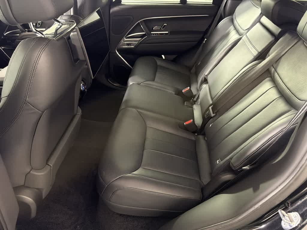 Used 2023 Land Rover Range Rover First Edition AWD/4WD image 40