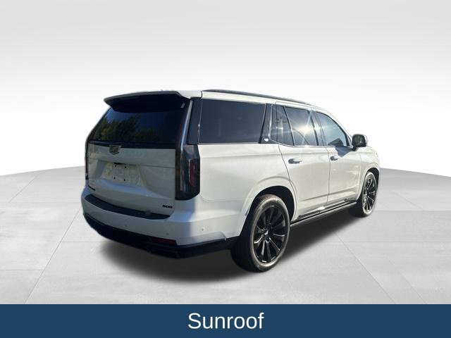 Used 2022 Cadillac Escalade Sport Platinum w/ LPO, ONYX Package AWD/4WD image 9