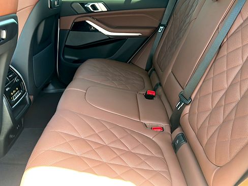 New 2026 BMW X5 sDrive40i w/ M Sport Package RWD image 16