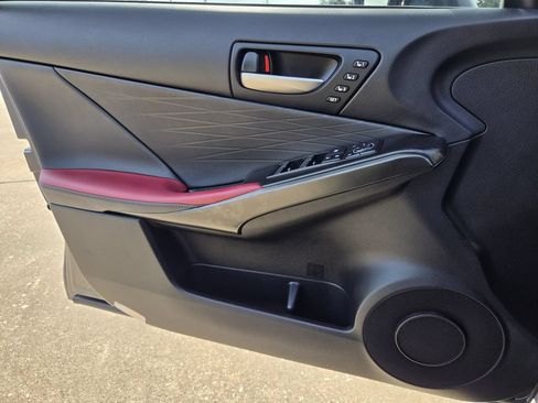 Used 2025 Lexus IS 300 w/ Premium Package RWD image 25
