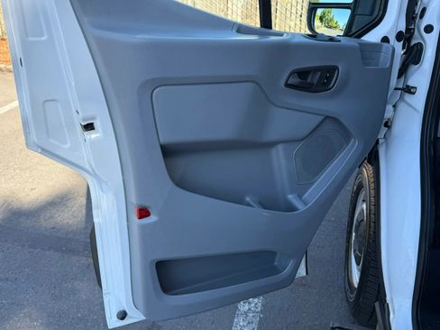 Used 2019 Ford Transit 250 148 High Roof RWD image 19