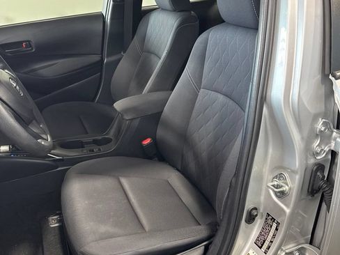 Used 2024 Toyota Corolla LE FWD image 31