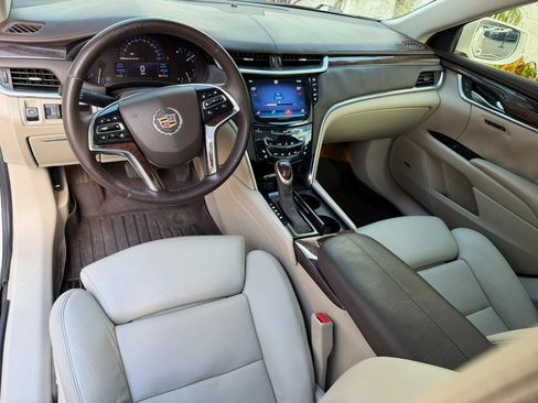 Used 2014 Cadillac XTS Luxury w/ Driver Awareness Package image 25