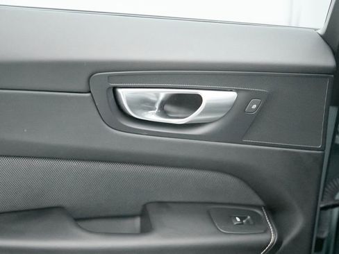 Certified 2024 Volvo XC60 T8 Ultimate w/ Protection Package Premier AWD/4WD image 22