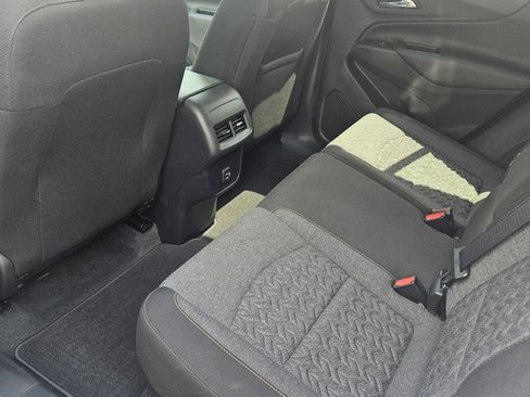 Used 2024 Chevrolet Equinox LT image 12
