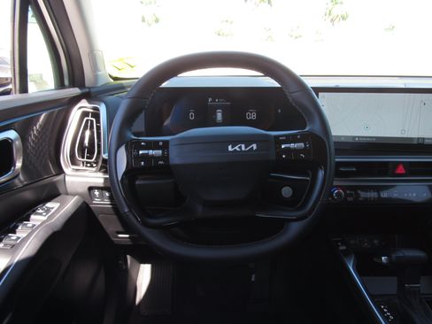 Used 2026 Kia Sorento EX w/ EX Premium Package FWD image 25