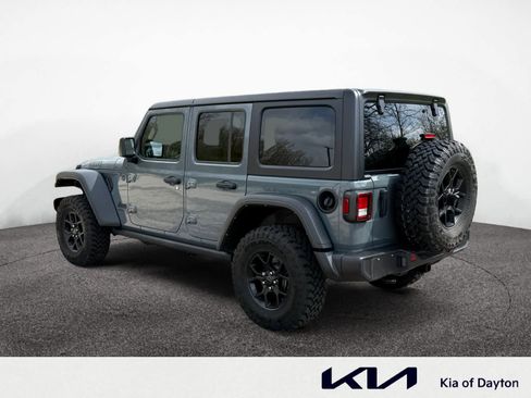 Used 2024 Jeep Wrangler Willys image 3