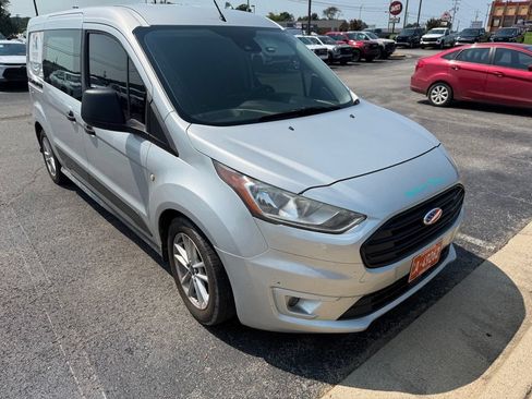 Used 2019 Ford Transit Connect XLT FWD image 3