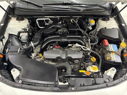 Used 2017 Subaru Outback 2.5i Limited image 10