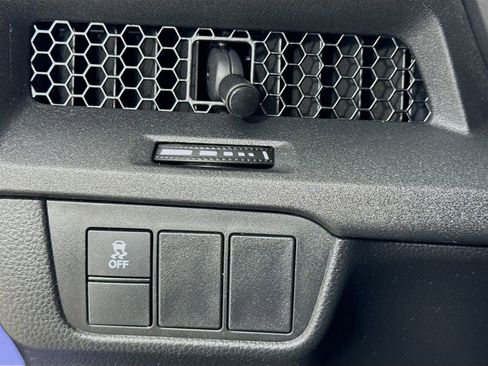 Used 2023 Honda CR-V EX image 13
