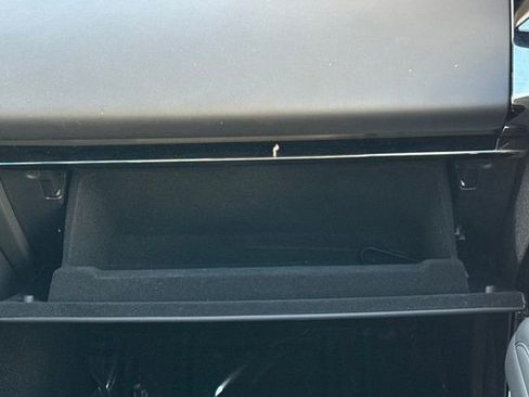 Used 2025 Land Rover Range Rover Sport Dynamic SE image 24