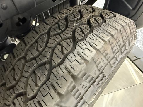 Used 2025 Ford Ranger XLT w/ FX4 Off-Road Package image 64