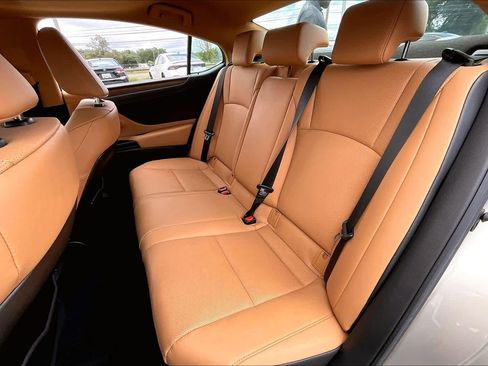 Used 2023 Lexus ES 300h w/ Premium Package FWD image 20