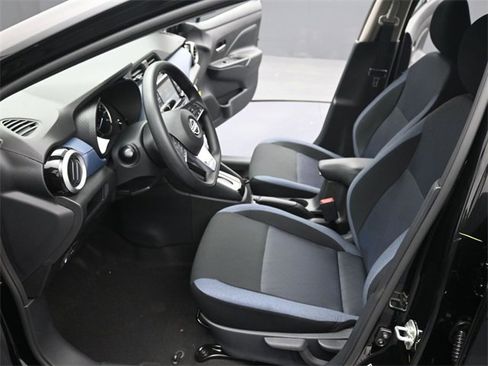 New 2025 Nissan Versa SV w/ Trunk Package image 24