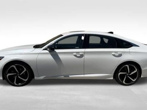 Used 2022 Honda Accord Sport image 10