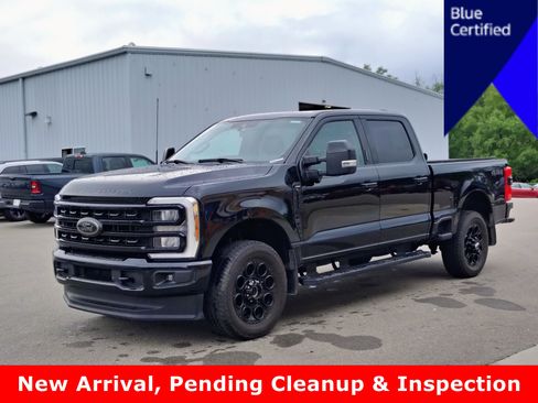 Used 2024 Ford F250 Lariat w/ Black Appearance Package AWD/4WD image 1