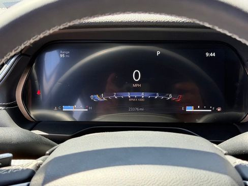 Certified 2023 Jeep Grand Cherokee Altitude AWD/4WD image 13