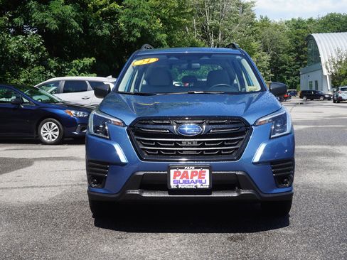 Used 2024 Subaru Forester AWD/4WD image 2