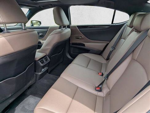 Used 2023 Lexus ES 350 w/ Accessory Package (Z2) FWD image 18