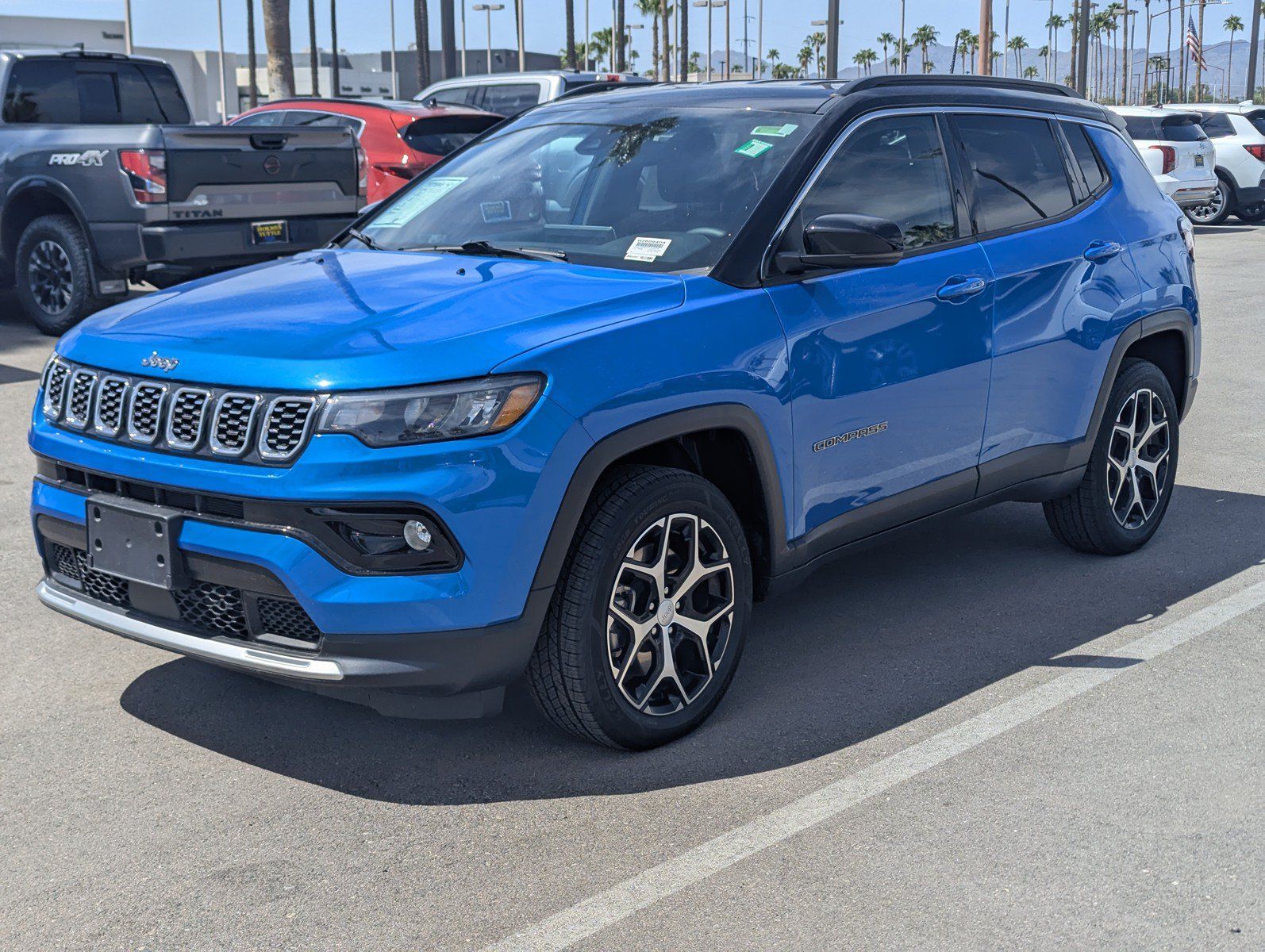 Used 2024 Jeep Compass Limited AWD/4WD image 5