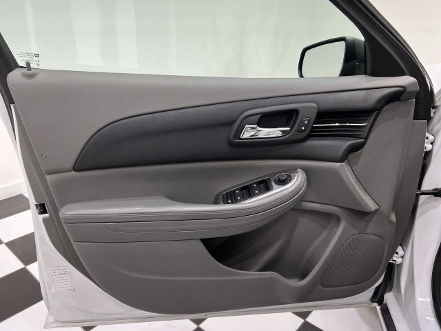 Used 2015 Chevrolet Malibu LS FWD image 18
