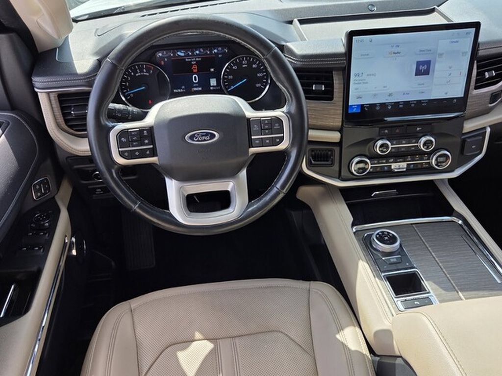 Used 2024 Ford Expedition Limited RWD image 6