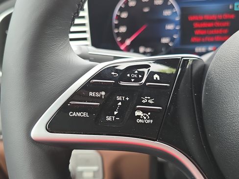 New 2026 Mercedes-Benz GLE 450 4MATIC Coupe image 17