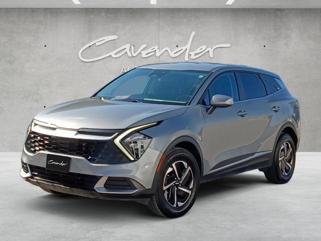 Used 2023 Kia Sportage LX AWD/4WD image 1
