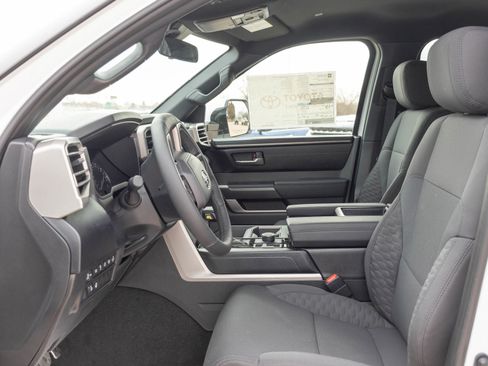 New 2025 Toyota Tundra SR5 image 10