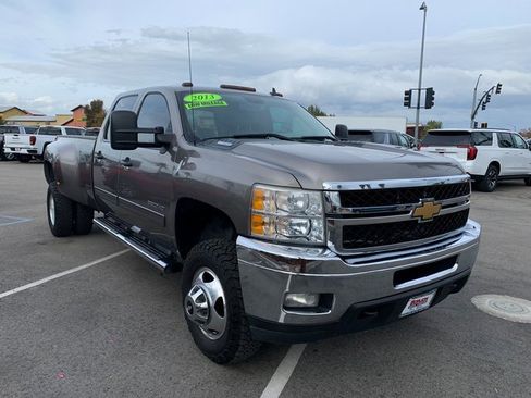 Used 2013 Chevrolet Silverado 3500 LT w/ Interior Plus Package image 4