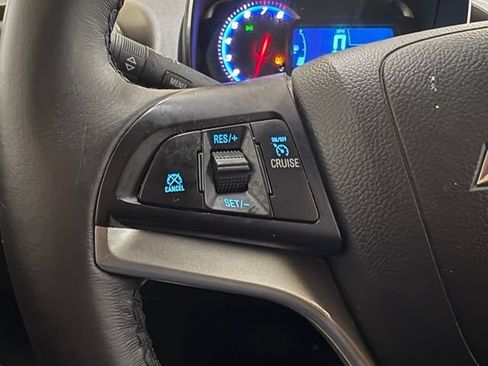 Used 2016 Chevrolet Trax LT w/ LT Sun and Sound Package AWD/4WD image 34