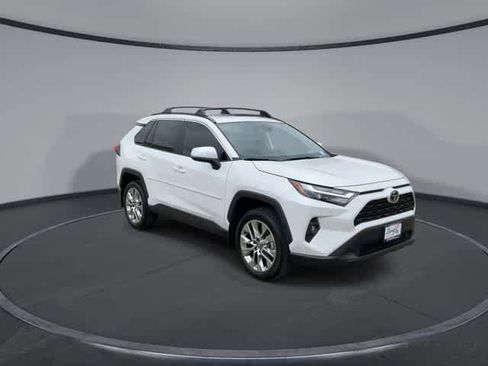 Used 2025 Toyota RAV4 XLE Premium FWD image 2