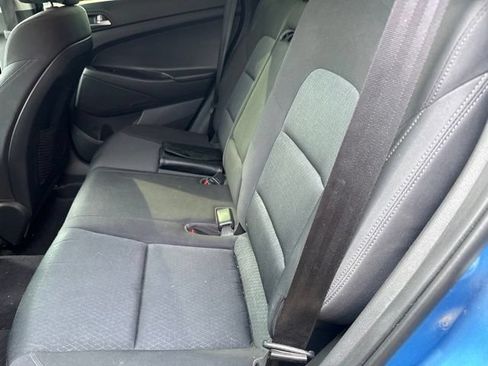 Used 2017 Hyundai Tucson SE w/ SE Popular Package 02 FWD image 15