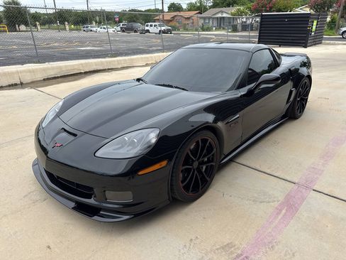 Used 2011 Chevrolet Corvette Z06 RWD image 39