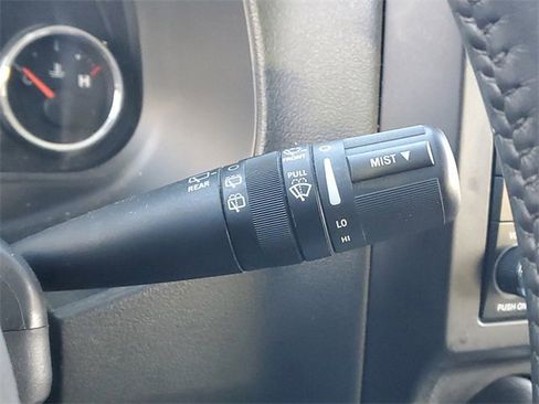 Used 2012 Jeep Patriot Limited w/ Sun/Sound Group image 20