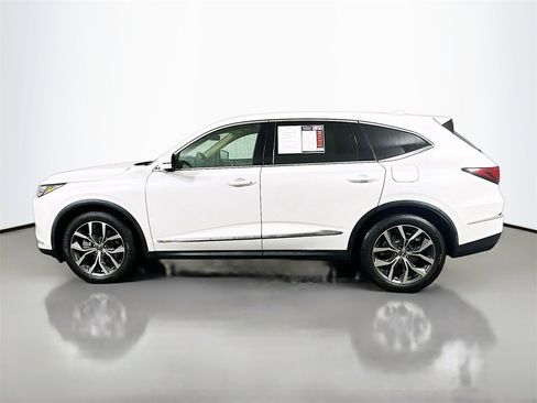 Used 2022 Acura MDX SH-AWD w/ Technology Package image 5