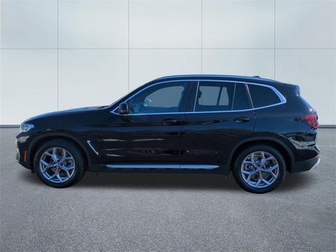 Used 2024 BMW X3 xDrive30i w/ Premium Essential Package image 6