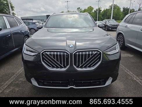 Used 2025 BMW X3 xDrive30i w/ Premium Package image 22