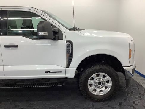 Used 2024 Ford F250 XLT w/ FX4 Off-Road Package AWD/4WD image 21