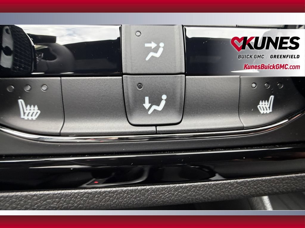 New 2026 Buick Envista Sport Touring w/ Convenience I Package FWD image 30