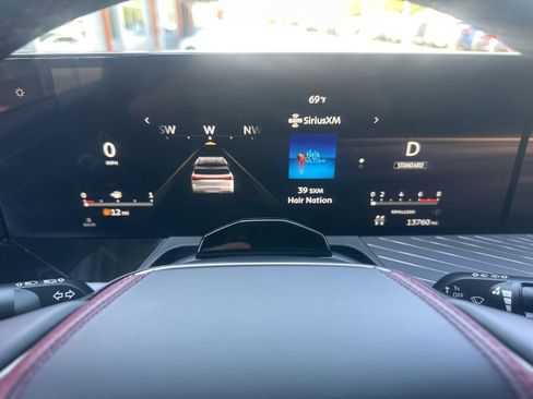 Used 2025 INFINITI QX80 Autograph w/ Autograph Exterior Package image 35