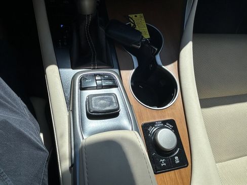 Used 2019 Lexus RX 350 AWD w/ Navigation Package image 23