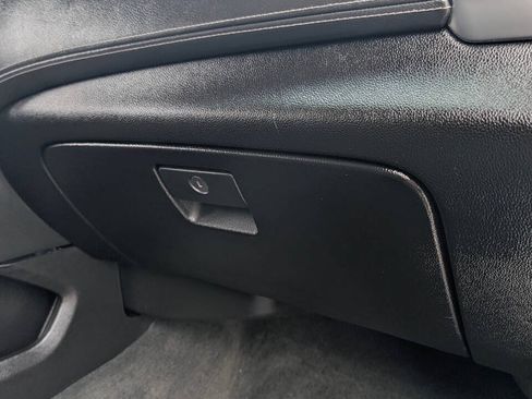 Used 2015 Chevrolet Tahoe LTZ AWD/4WD image 33