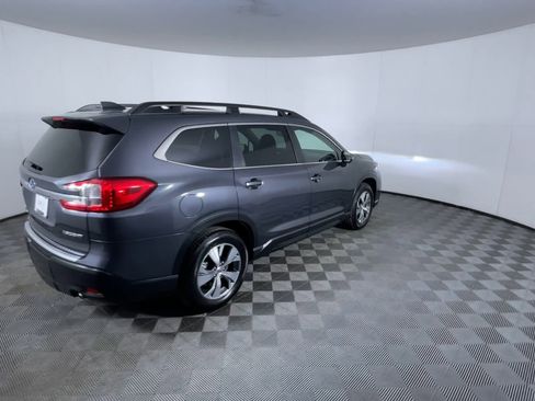 Used 2023 Subaru Ascent Premium w/ Convenience Package image 8