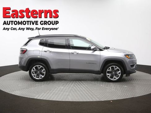 Used 2018 Jeep Compass Limited w/ Navigation Group AWD/4WD image 49